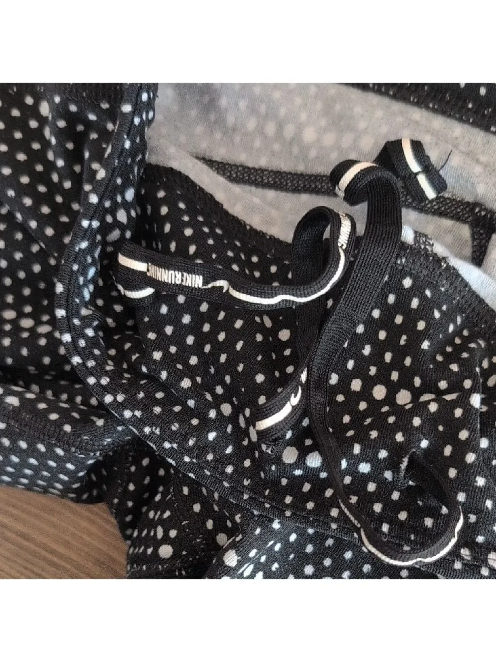 Nike Patterned Crop Yoga Leggings S                  M205